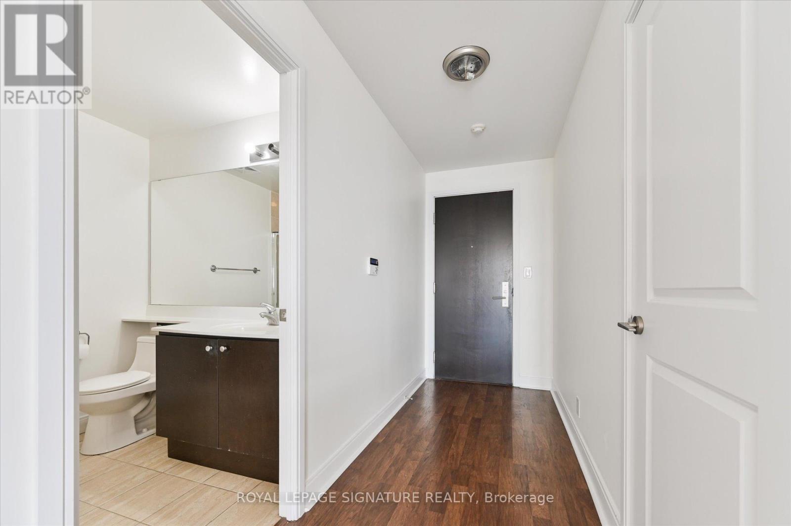 4502 - 60 ABSOLUTE AVENUE