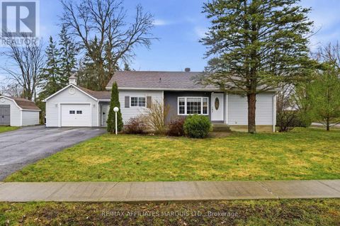 36 MAPLE STREET South Stormont ON K0C1P0