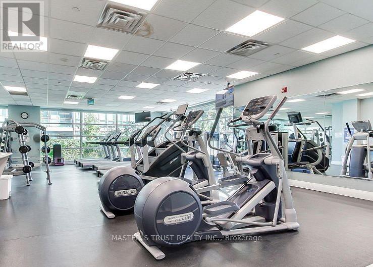 1025 - 165 LEGION ROAD N