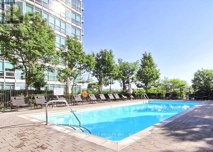 1025 - 165 LEGION ROAD N