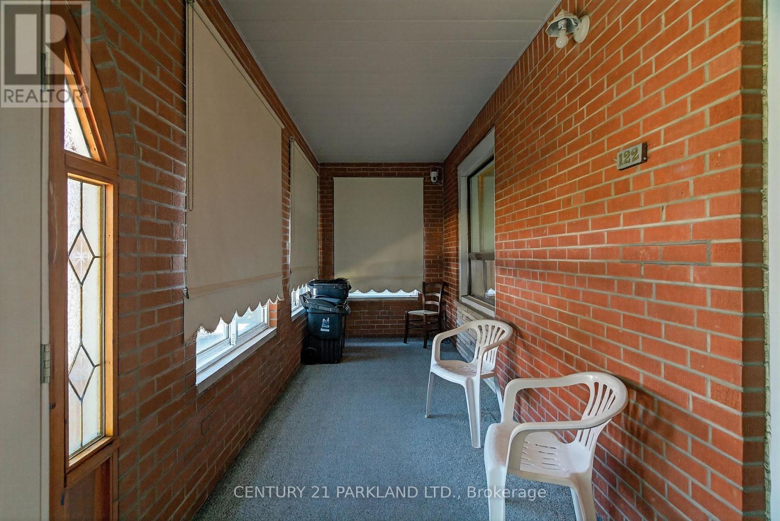 122 GREENLAW AVENUE