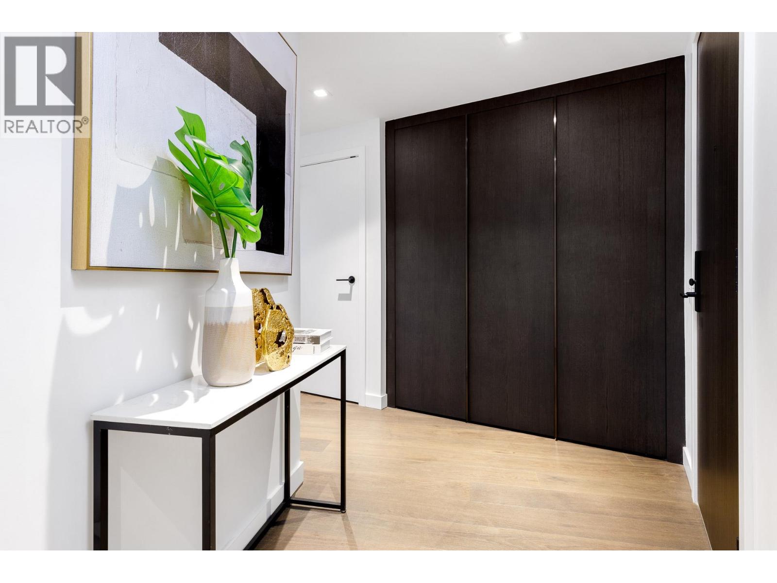 1201 620 CARDERO STREET