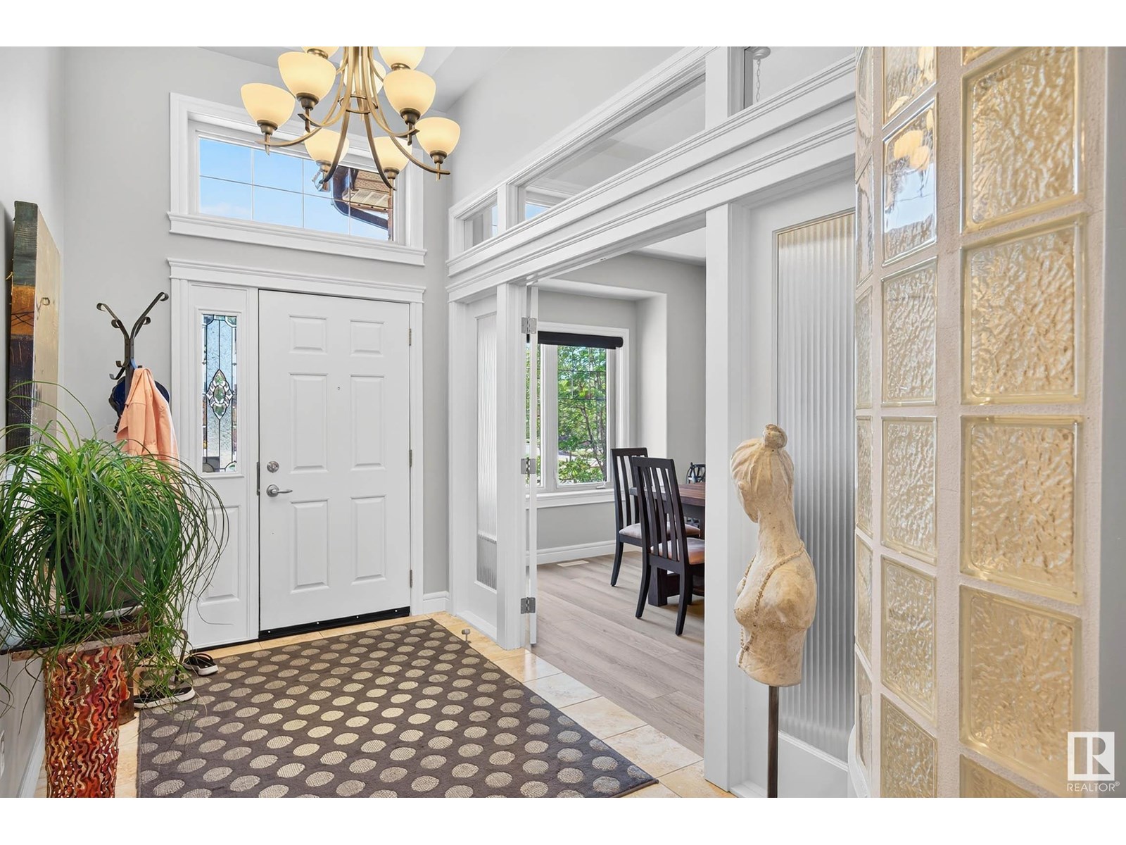 13 OAKCREST TC