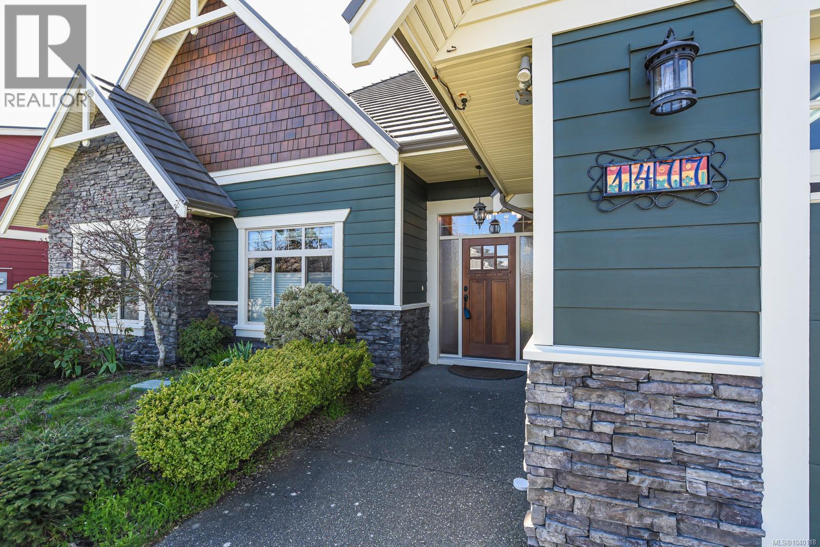 1477 Crown Isle Dr