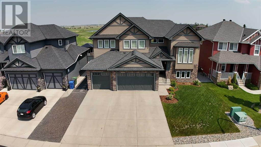 312 Boulder Creek Crescent SE