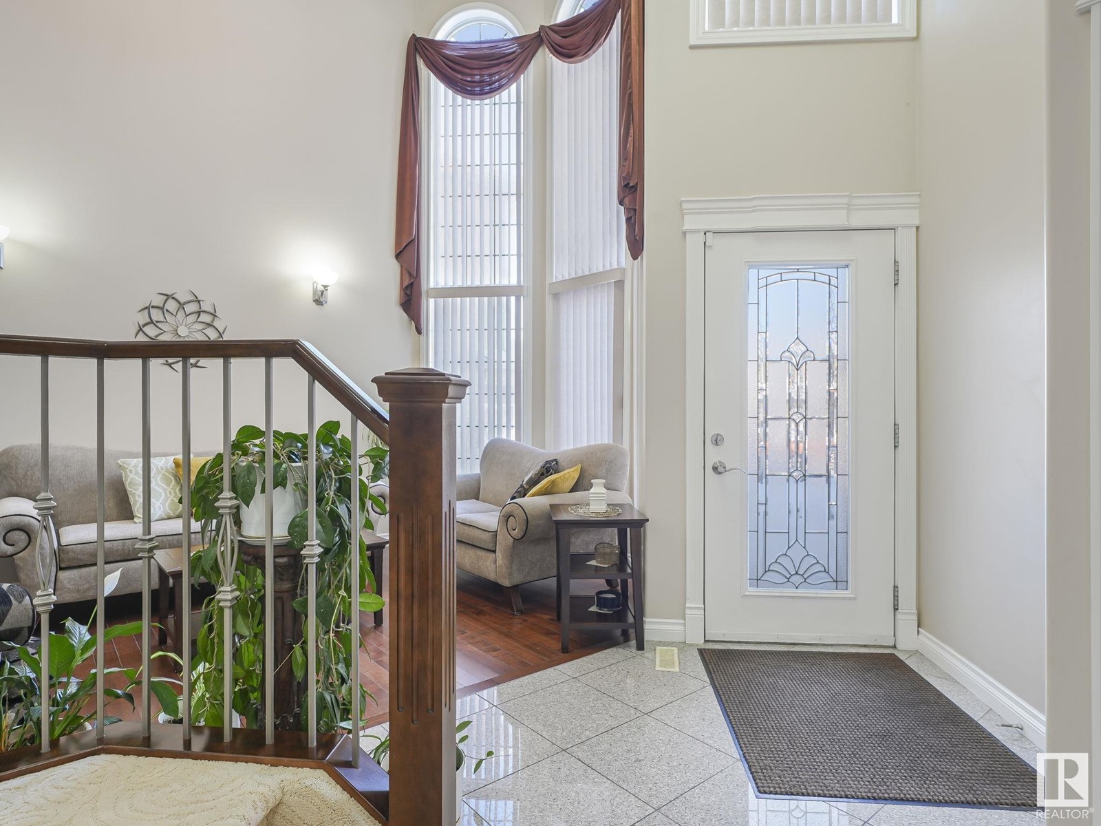 15743 95 ST NW