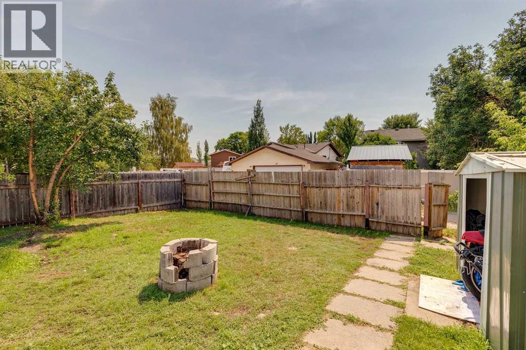 116 Riverbirch Crescent SE