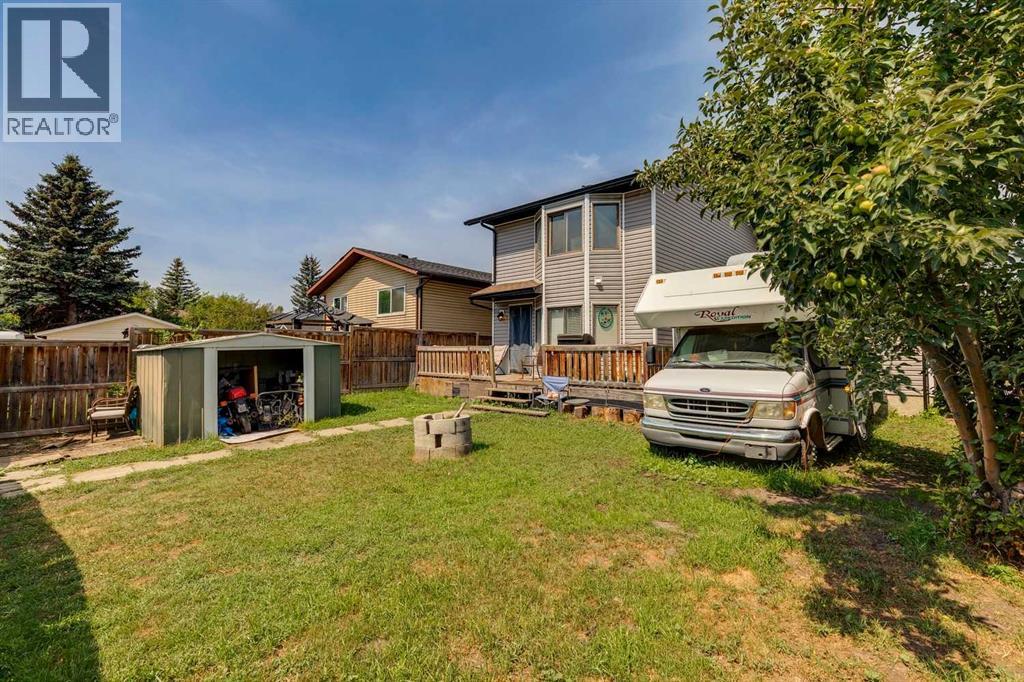 116 Riverbirch Crescent SE