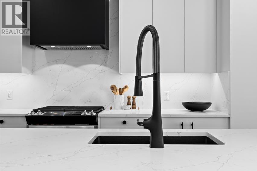 568 Walgrove Boulevard SE