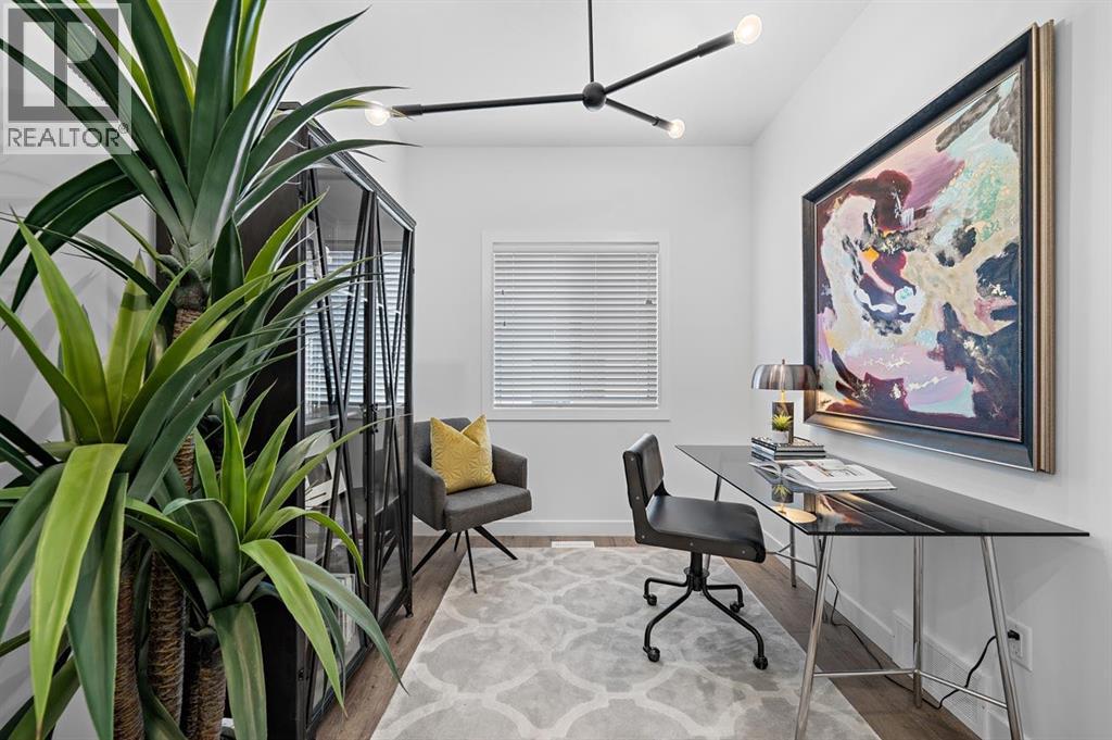 568 Walgrove Boulevard SE