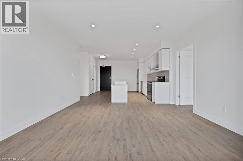 15 GLEBE Street Unit# 1904