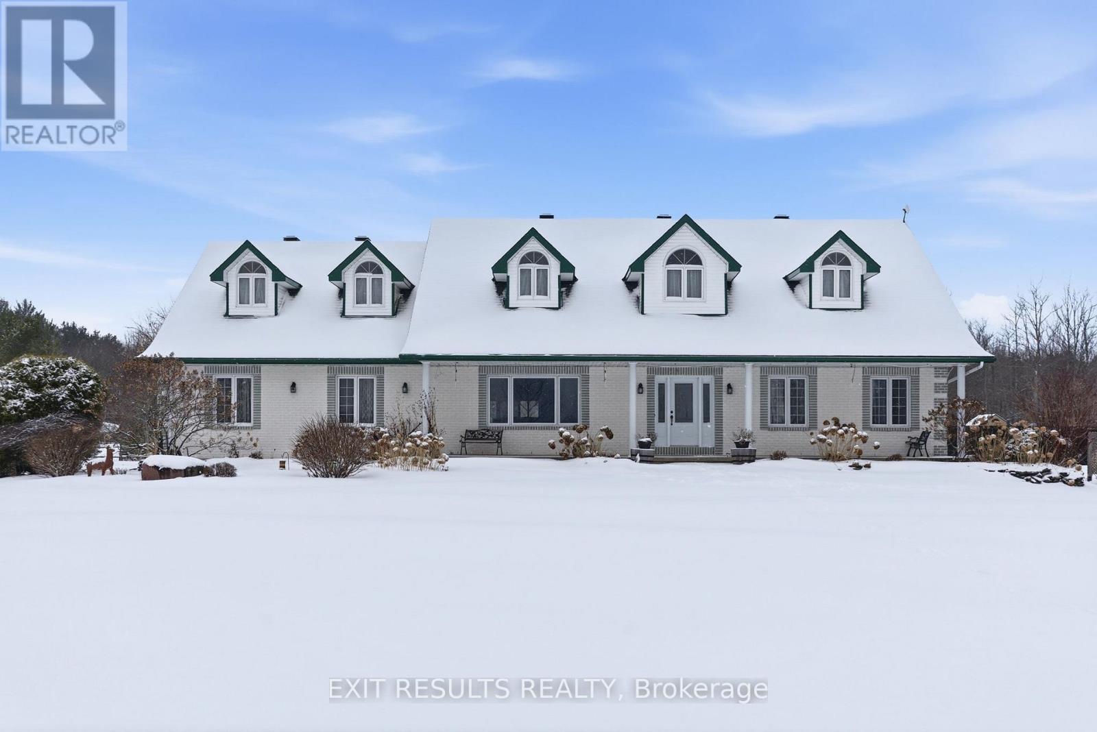 638 ST THOMAS ROAD W