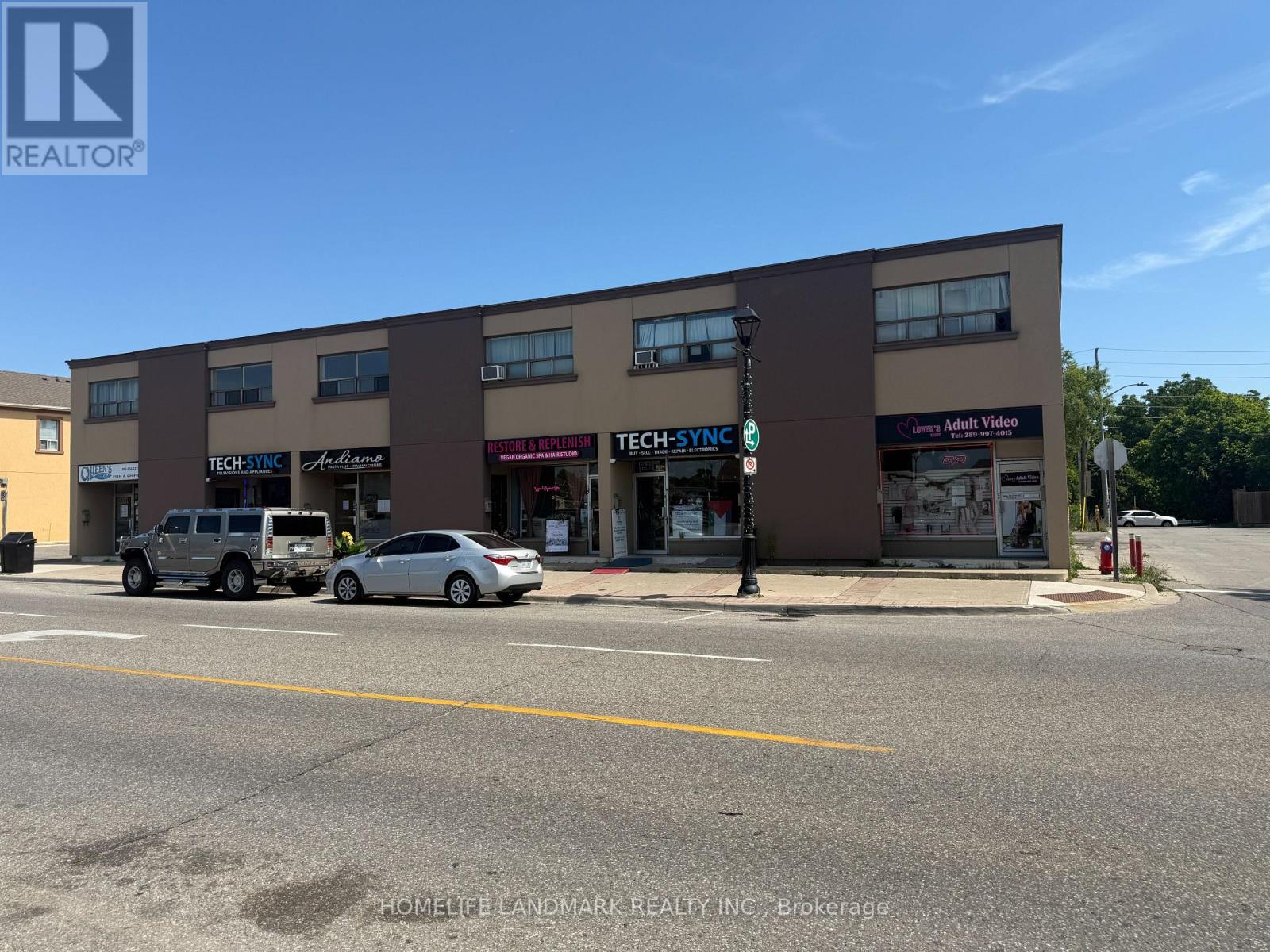 141 QUEEN STREET S