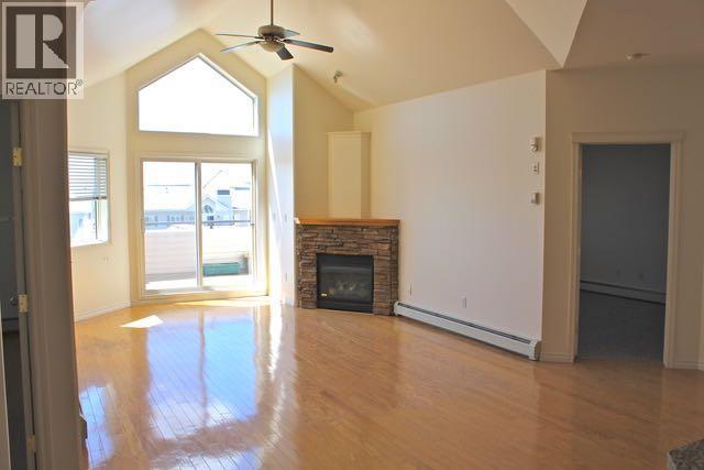 1315, 7451 Springbank Boulevard SW