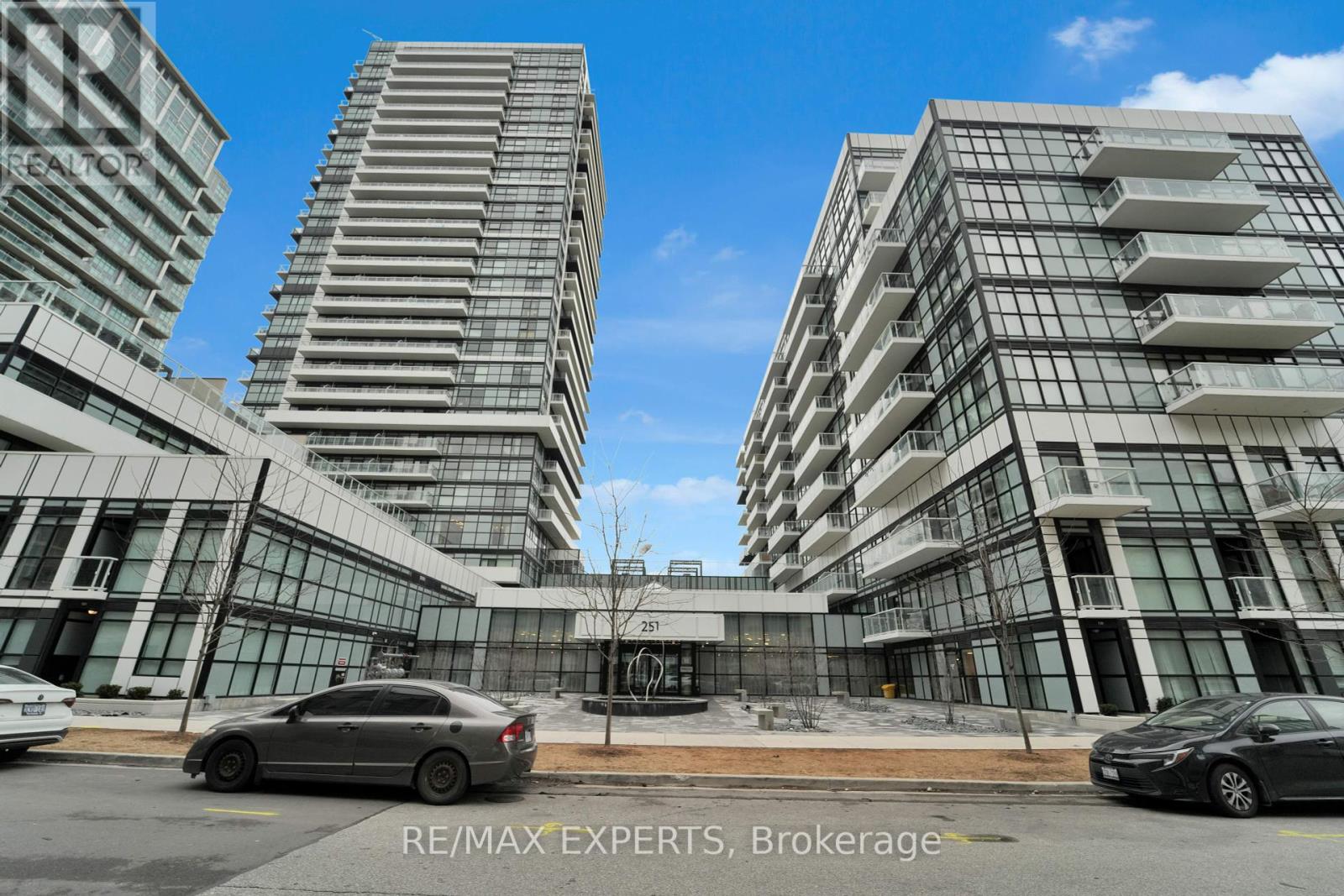 1504 - 251 MANITOBA STREET