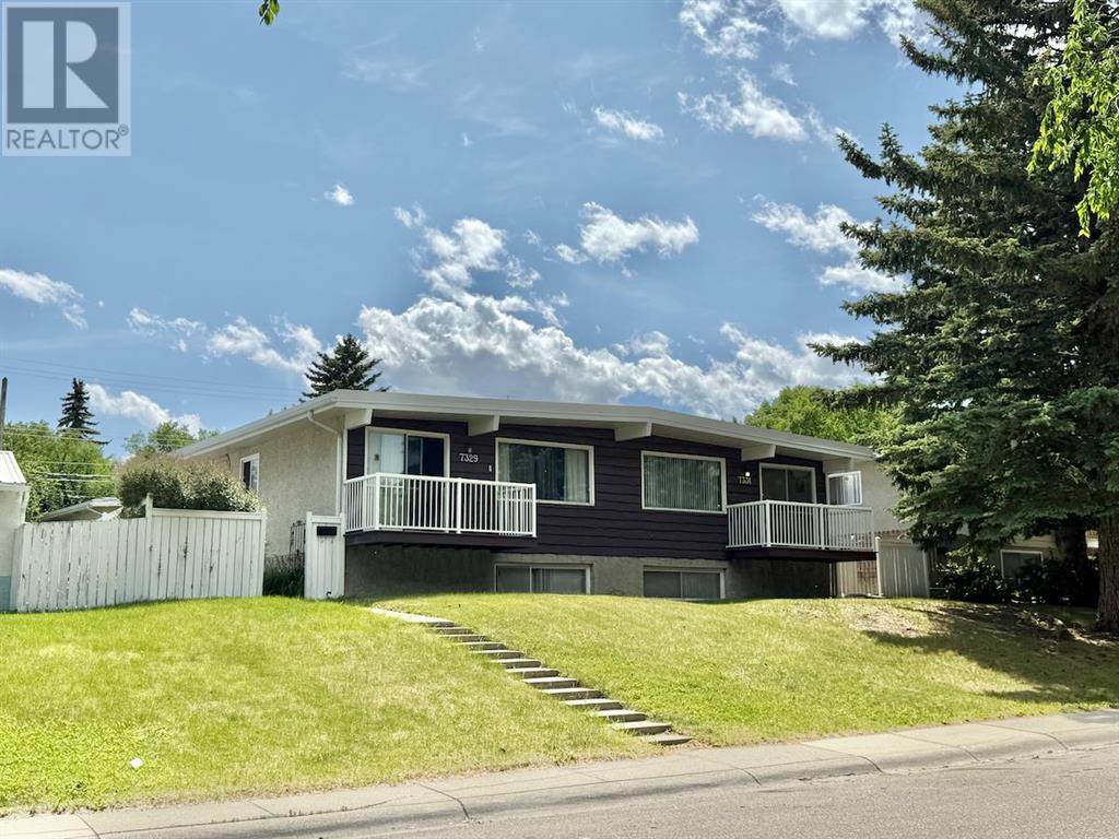 7331 & 7329 Huntertown Crescent NW