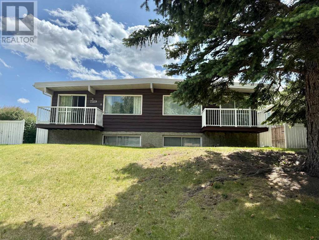 7331 & 7329 Huntertown Crescent NW