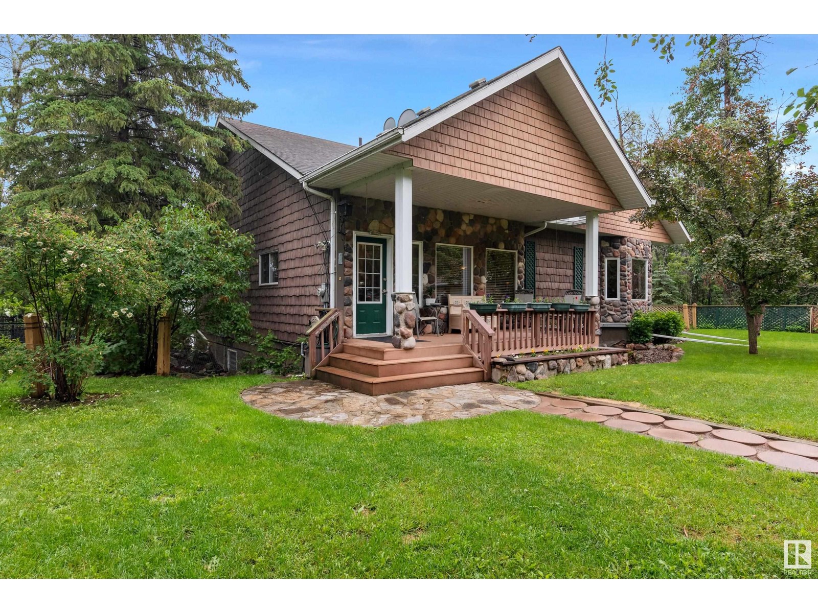 #13 52427 RGE ROAD 50