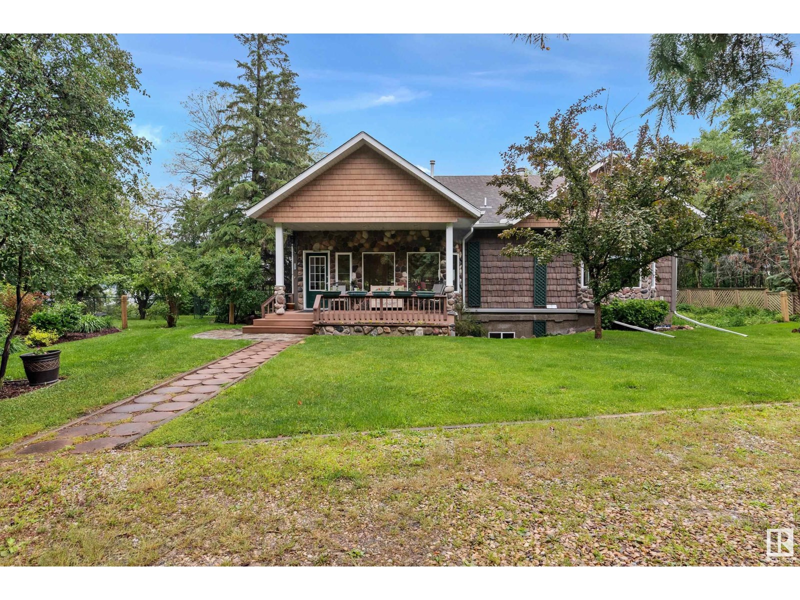 #13 52427 RGE ROAD 50
