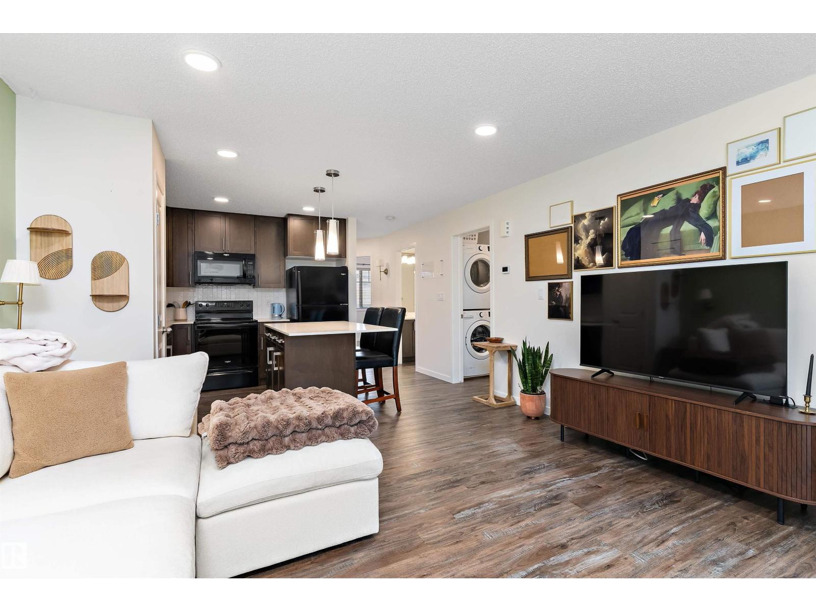 #51 3305 Orchards LI SW