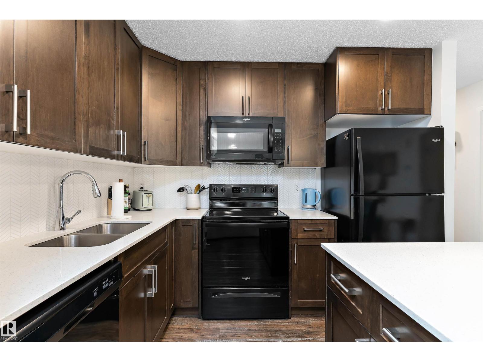 #51 3305 Orchards LI SW