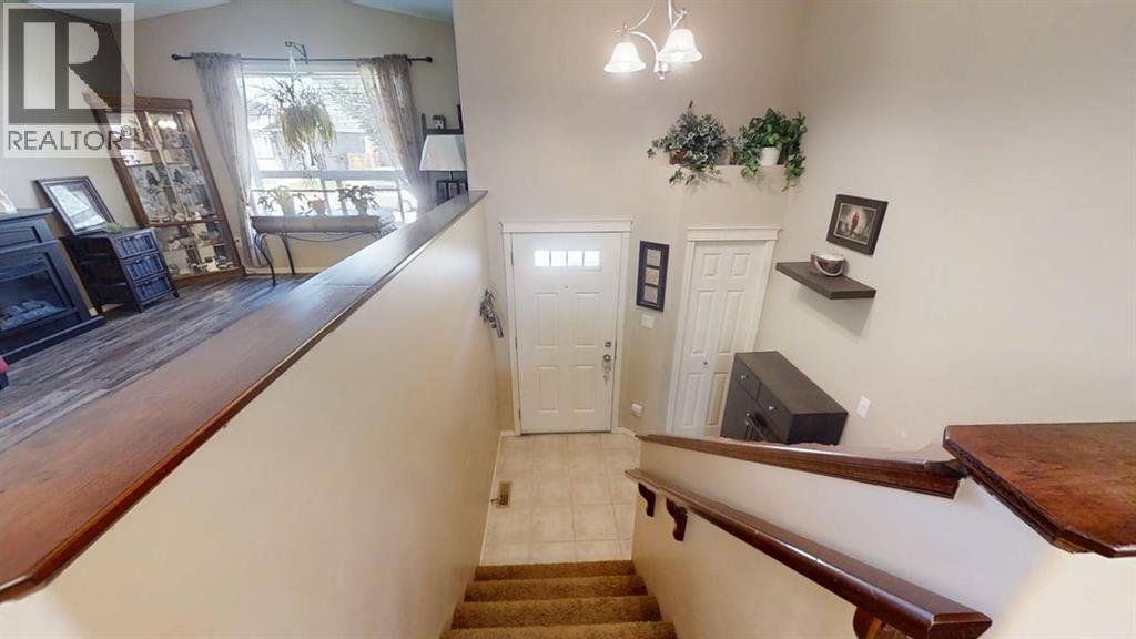 766 Mt Sundance Lane W