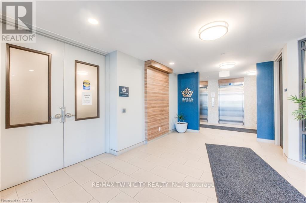 317 - 399 QUEEN STREET S