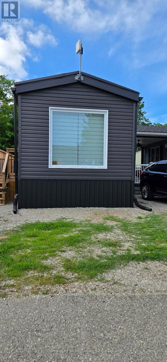 18 - 296 WEST QUARTER TOWN ROAD