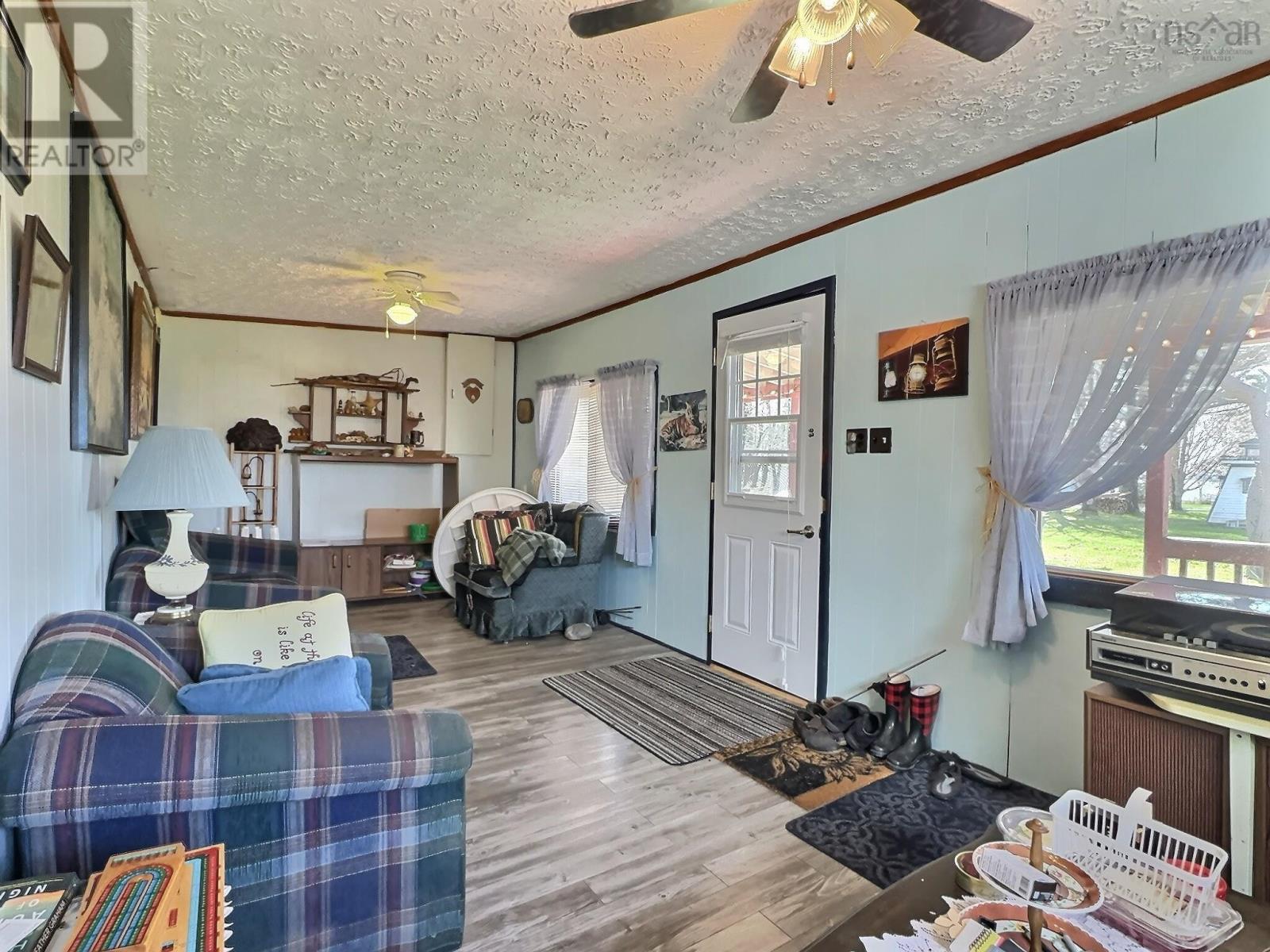 147 Sea Breeze Lane