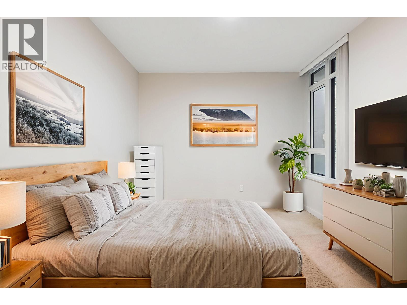 201 7328 GOLLNER AVENUE