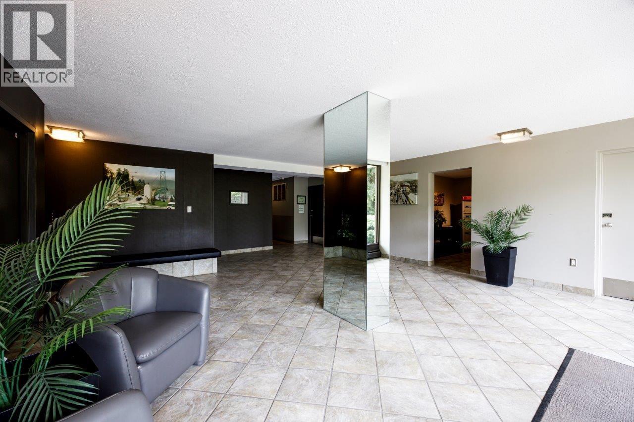 403 114 W KEITH ROAD