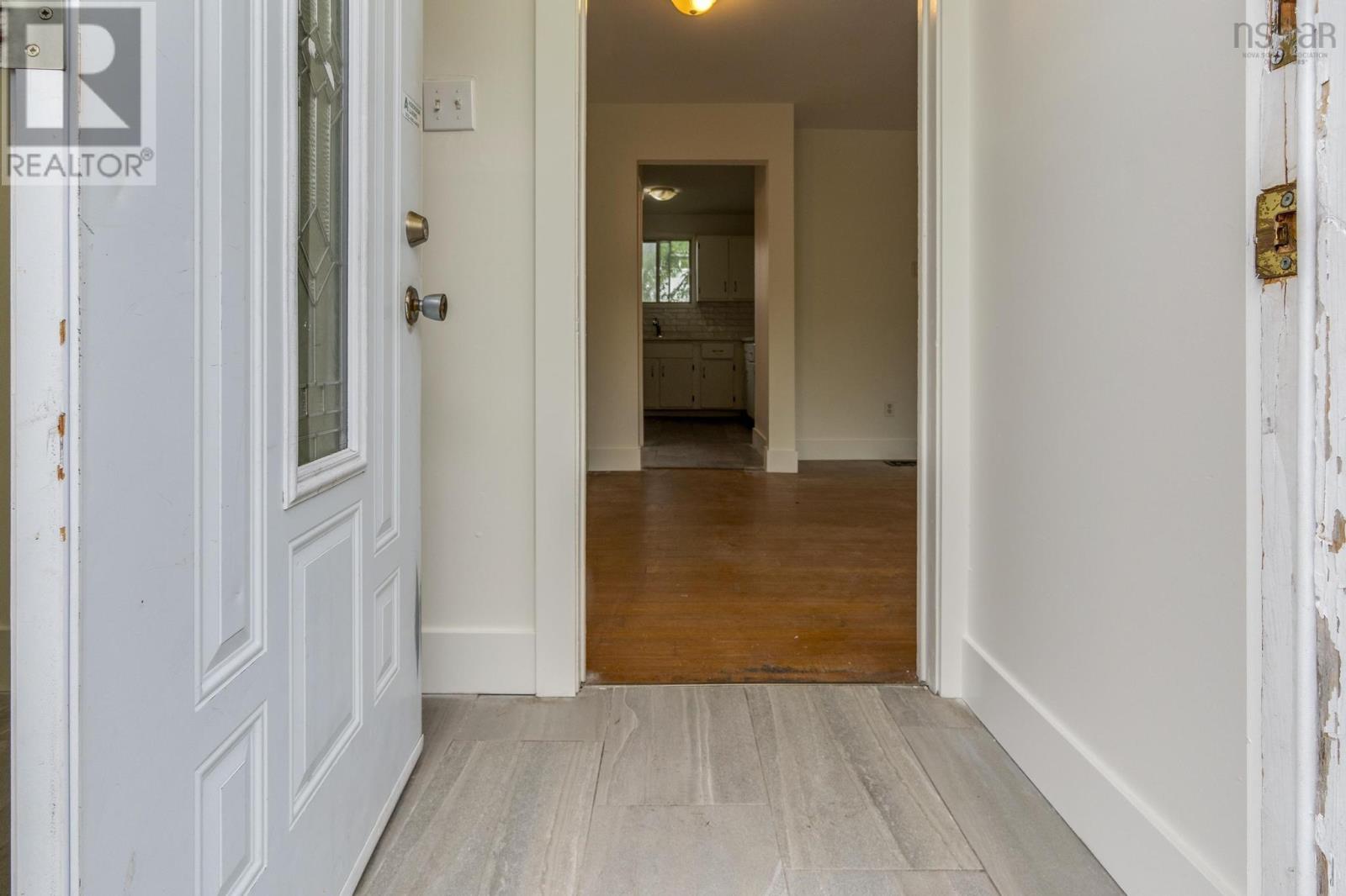 91/93 Roleika Drive