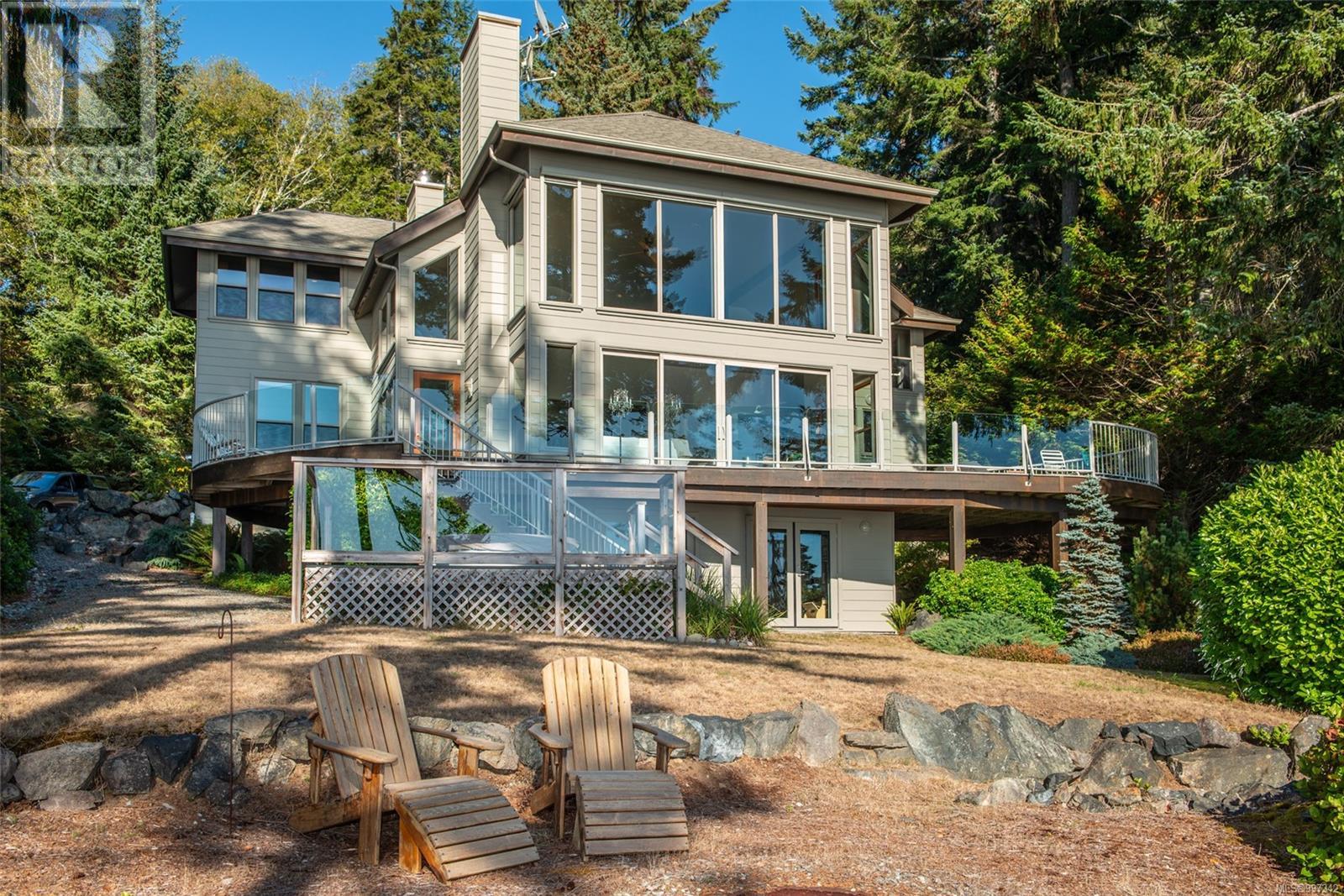 2564 Seaside Dr