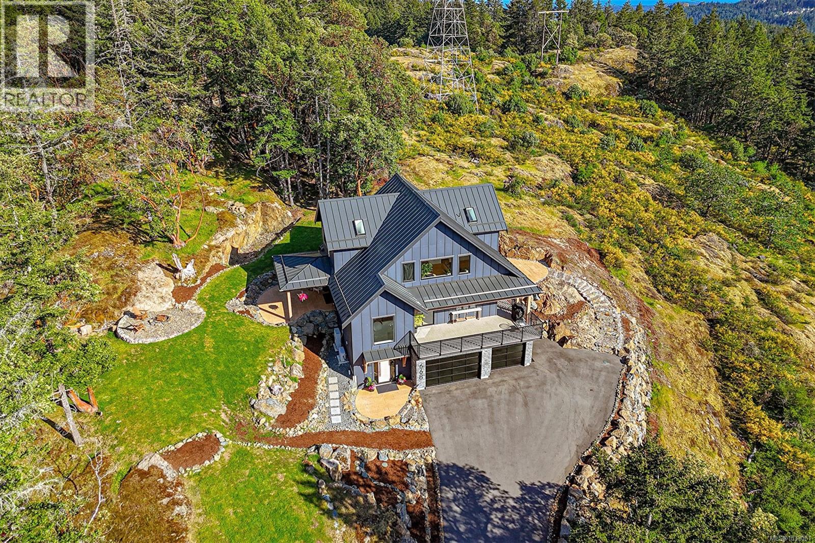 668 Southwood Dr