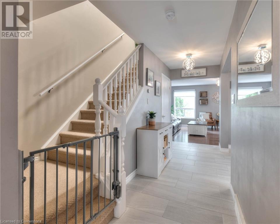 72 WESTMEADOW Drive