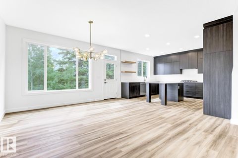 2010 GENESIS LN Stony Plain AB T7Z0K5