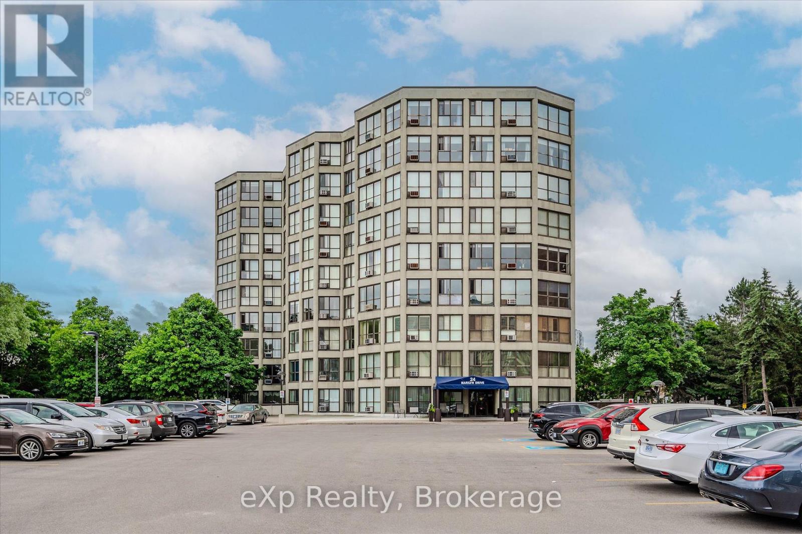 602 - 24 MARILYN DRIVE