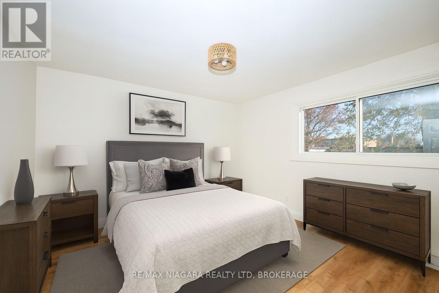 UNIT 11 - 141 PLYMOUTH ROAD