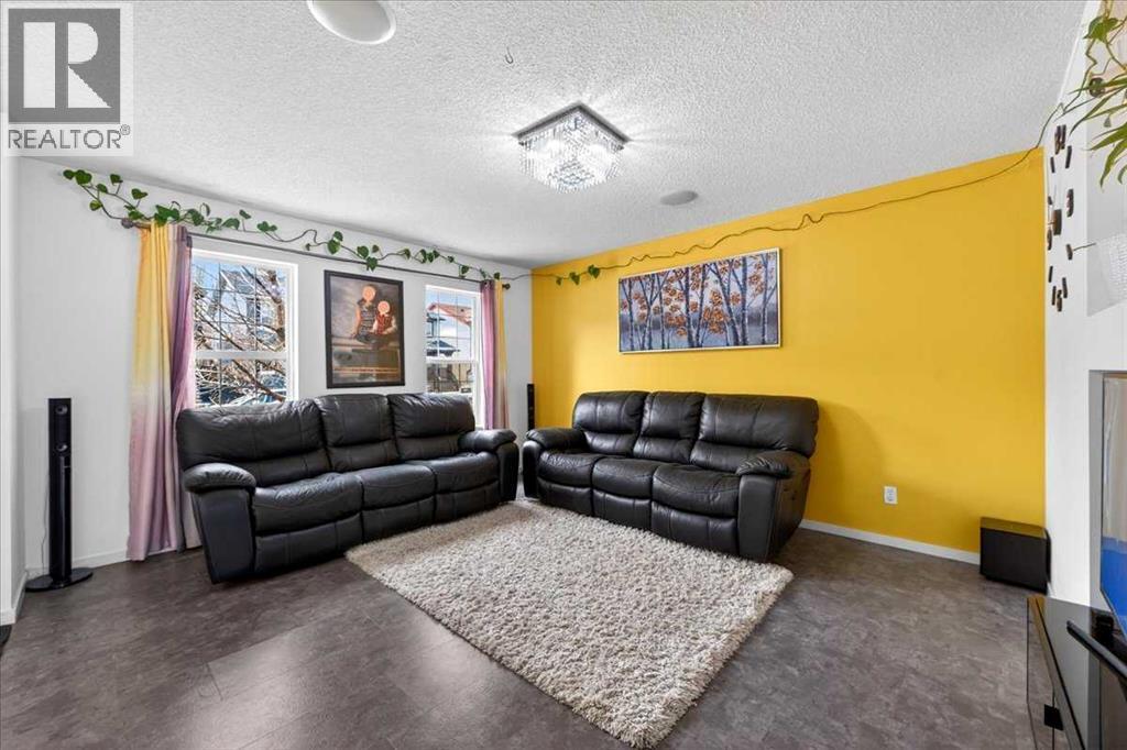 244 Silverado Range View SW