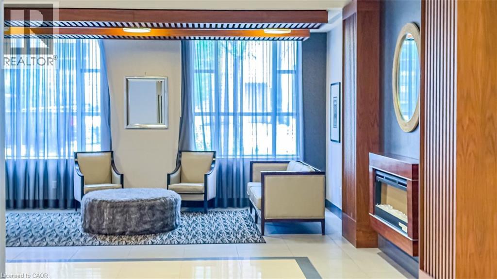 150 MAIN Street W Unit# 801