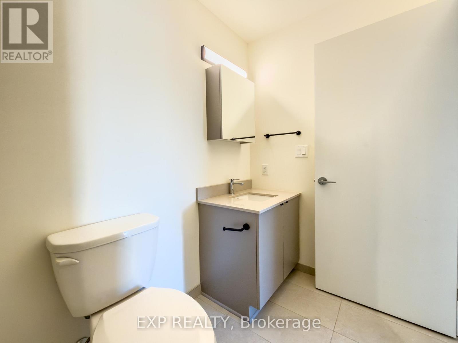 708 - 770 SOMERSET STREET W