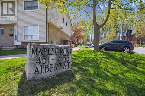 453 ALBERT Street Unit# 13 Waterloo ON N2L5A7
