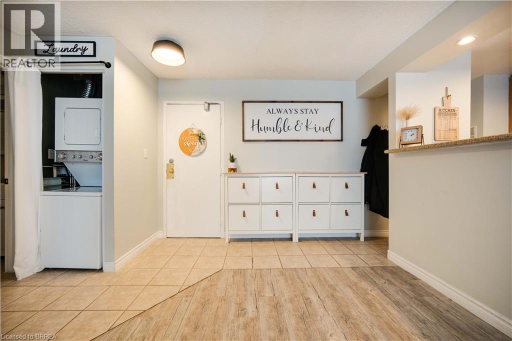 793 COLBORNE Street E Unit# 304