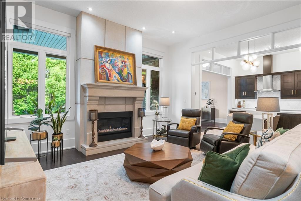 303 TERRACE WOOD Crescent
