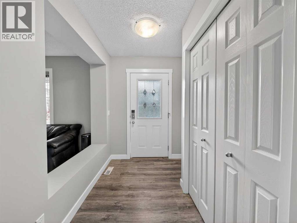 70 Bridlecrest Manor SW