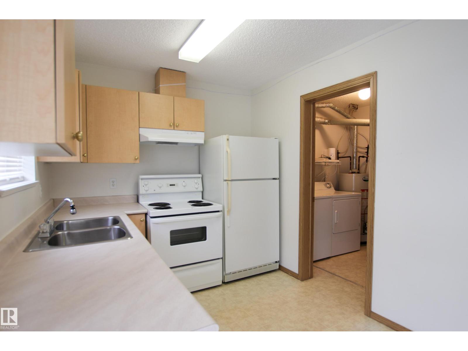 #408 610 KING ST