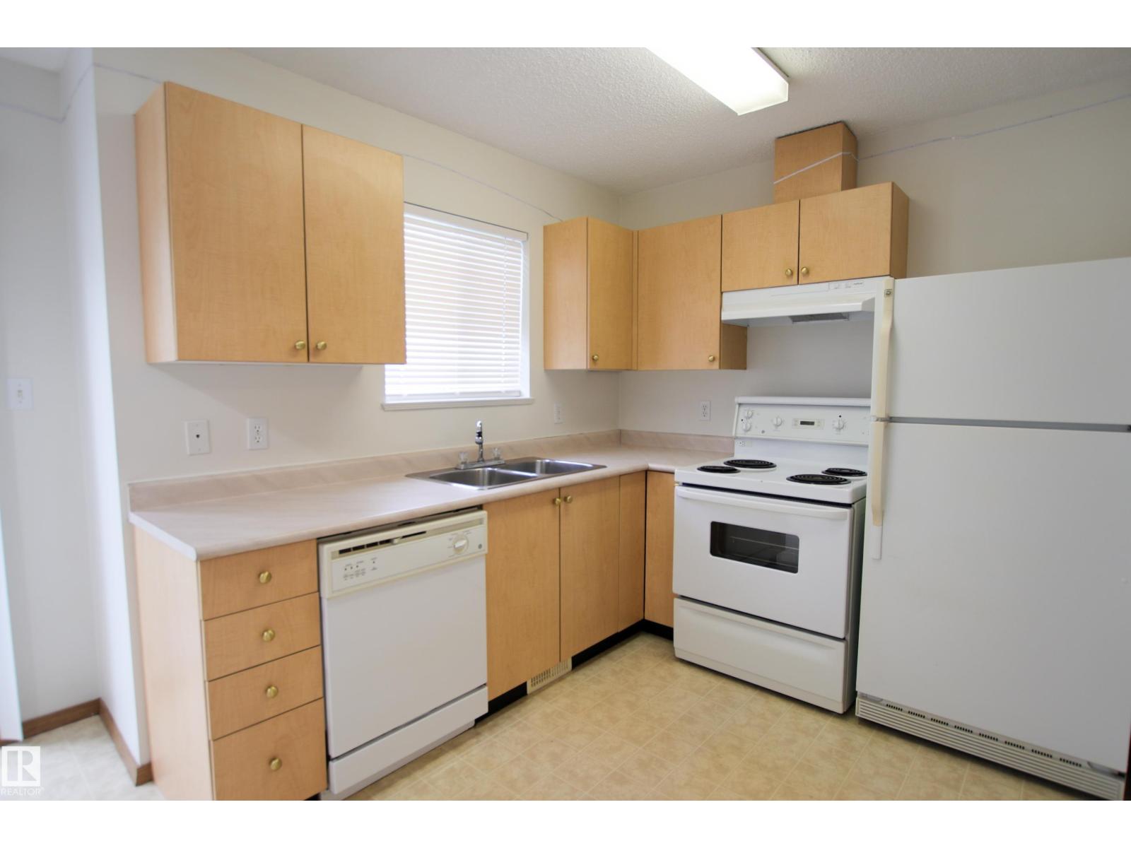 #408 610 KING ST