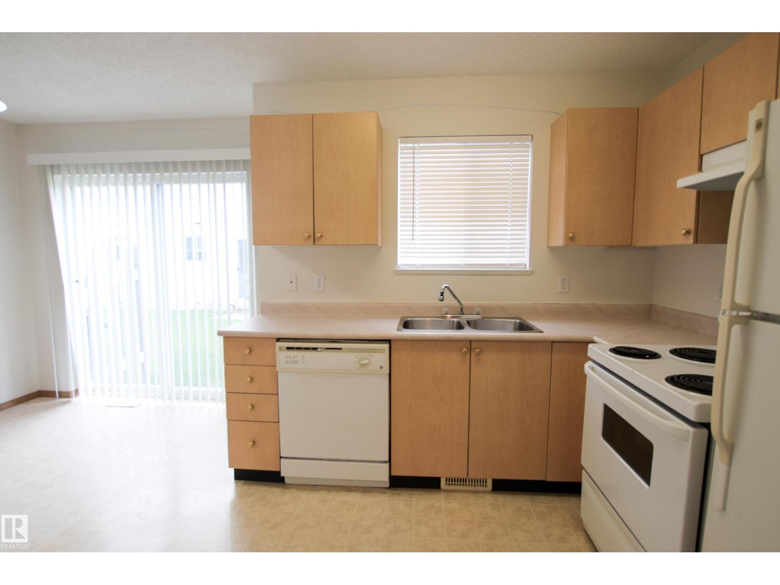 #408 610 KING ST