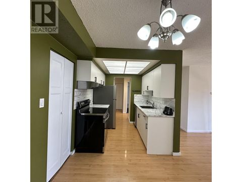 213 123 E 19TH STREET North Vancouver BC V7L2Y9