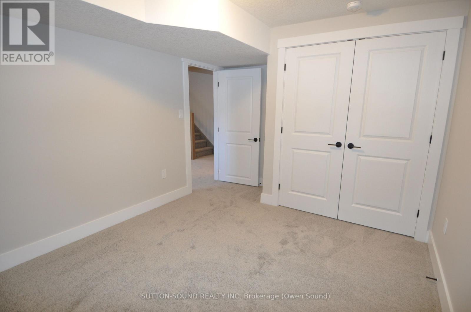 622 8TH STREET W